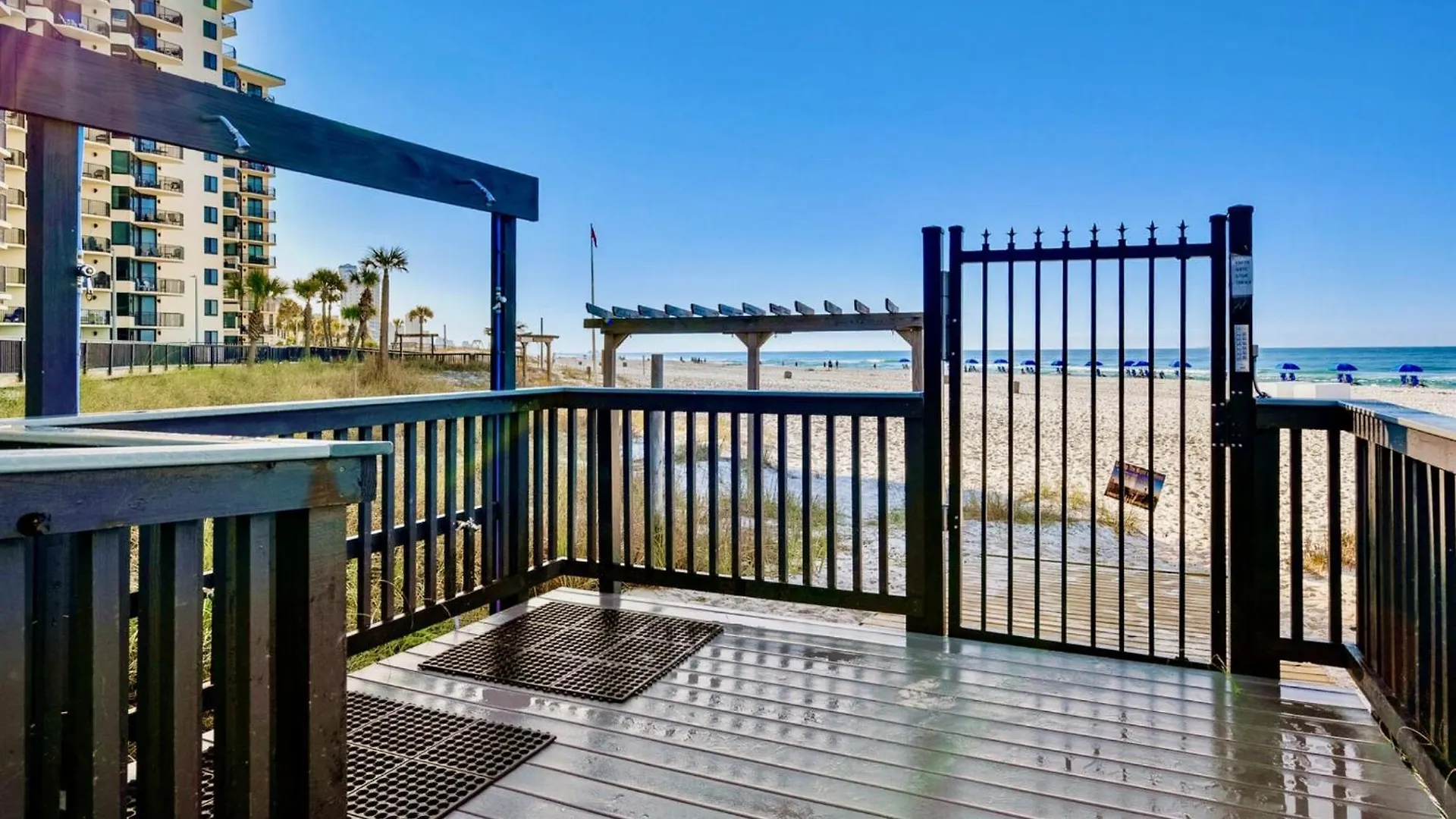 Newly Completely Renovated Beach Condo At Sunbird Resort! Free Beach Chair And Umbrella Service! By Dolce Vita Getaways! Panama City Beach 0*,  États-Unis