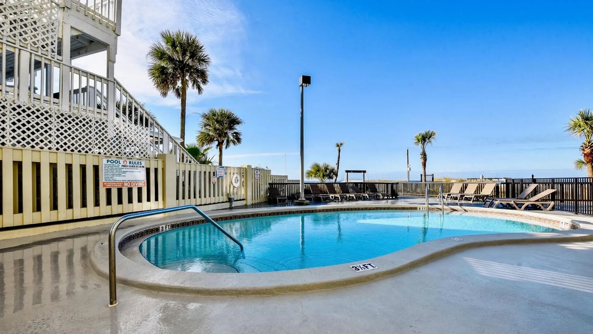 Appartement Newly Completely Renovated Beach Condo At Sunbird Resort! Free Beach Chair And Umbrella Service! By Dolce Vita Getaways! Panama City Beach États-Unis